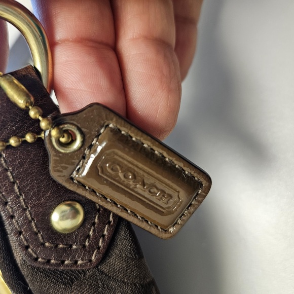 Y2K Coach Brown Leather Shoulder Bag with Gold Hardware - Picture 7 of 7
